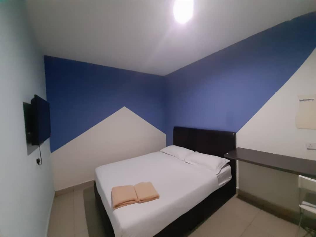 哥打白沙罗赞堡酒店-德再也 科塔达曼萨拉 外观 照片